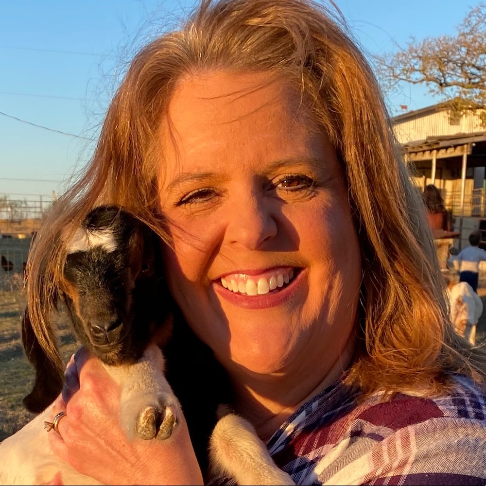 Meet your Posher, Julie